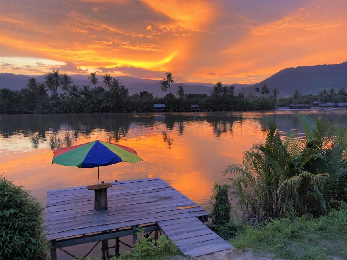 Green Mango Bungalows Kampot Exterior foto